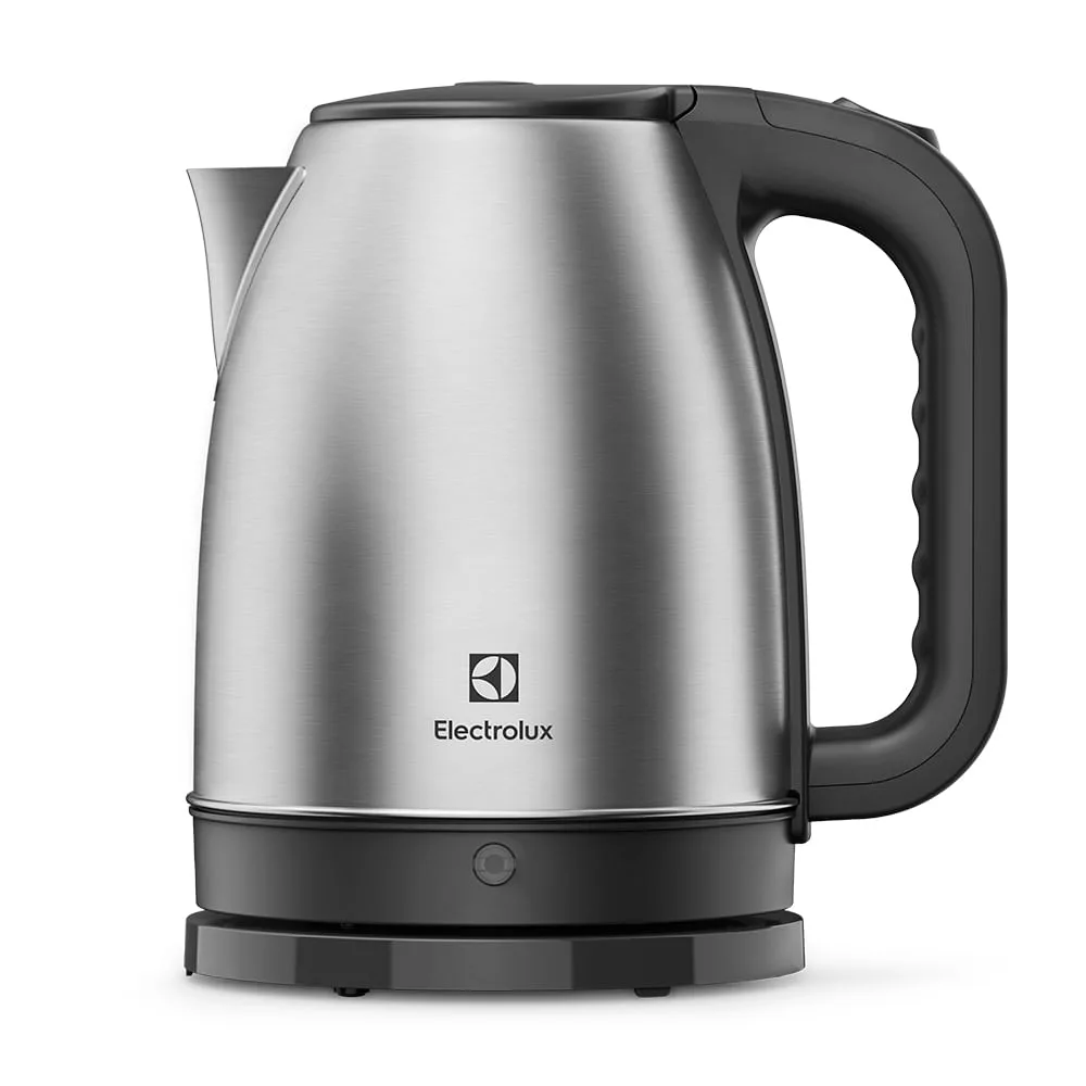 Chaleira elétrica Electrolux EEK10 de inox escovado, vista de frente