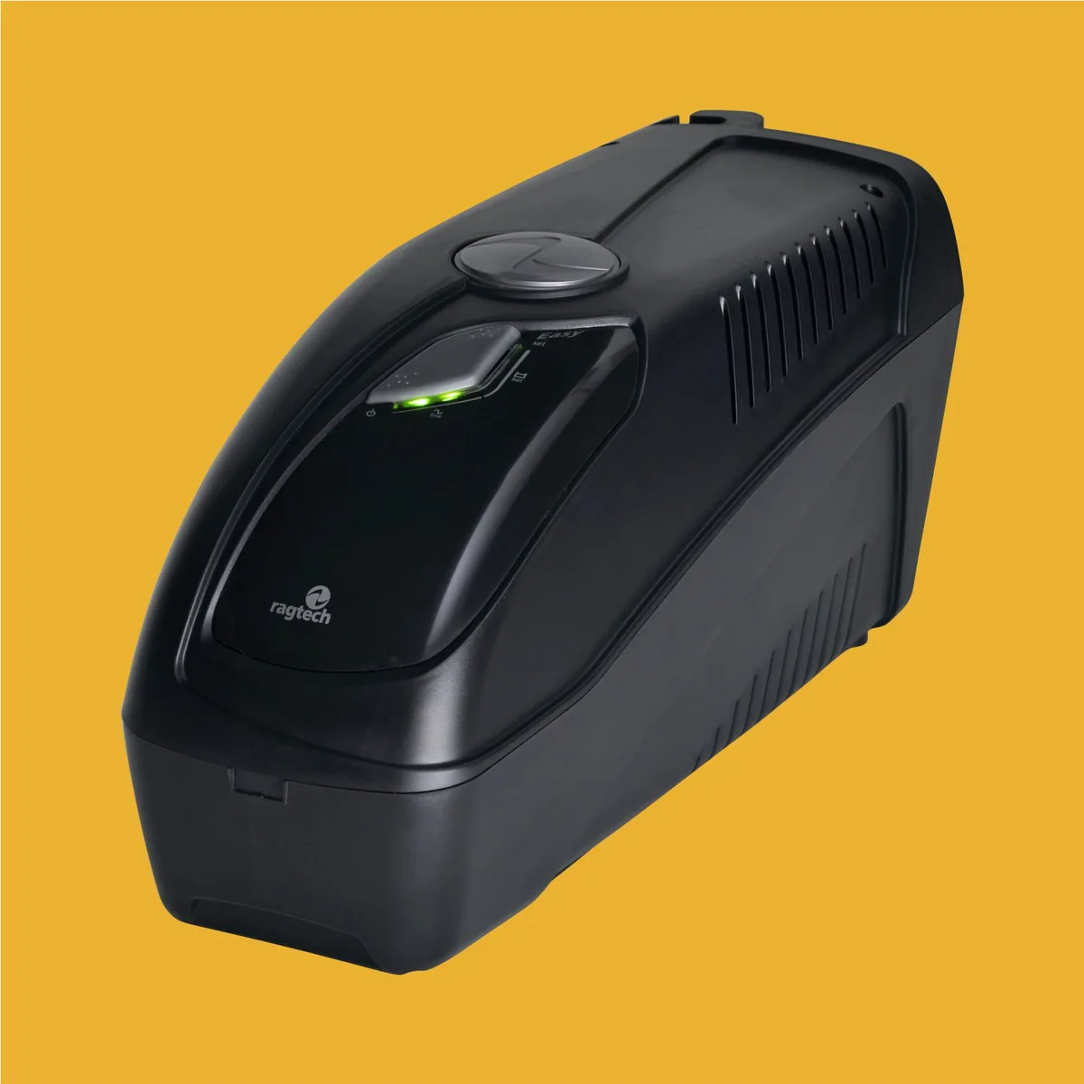 Nobreak Ragtech Easy Way, gabinete preto deitado com botão superior, em perspectiva